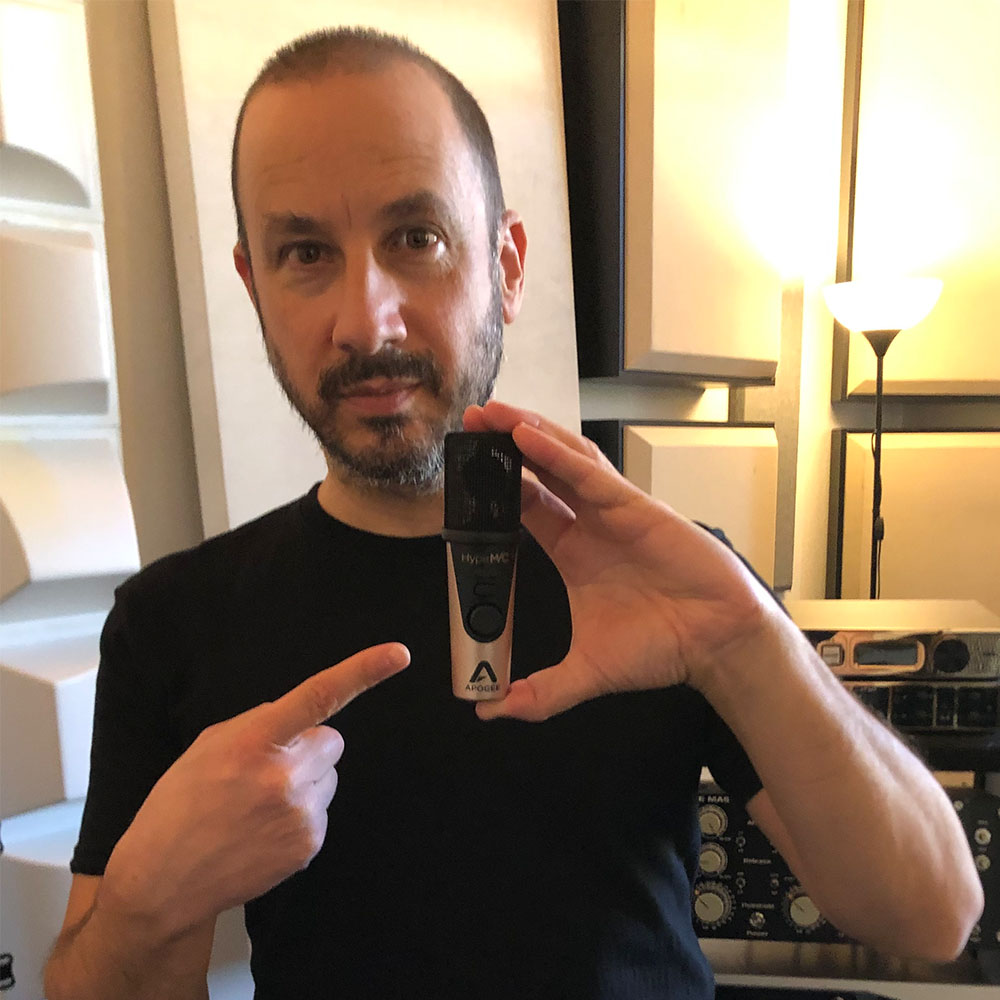 Maor Appelbaum with Apogee's HypeMiC